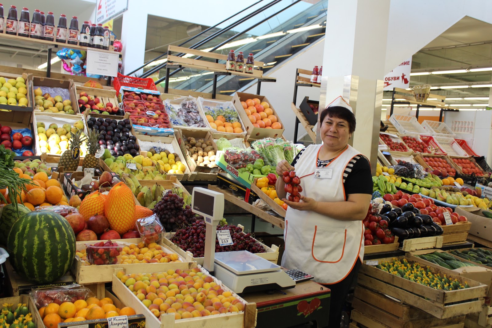 Продавец фруктов